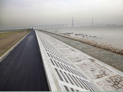 南(nán)通(tōng)新通(tōng)海(hǎi)沙岸線綜合整治工(gōng)程