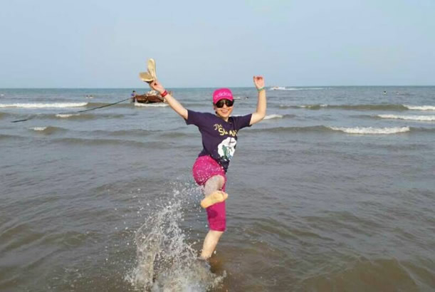 【人(rén)物(wù)志(zhì)】我的(de)同事(shì)——張思蘊