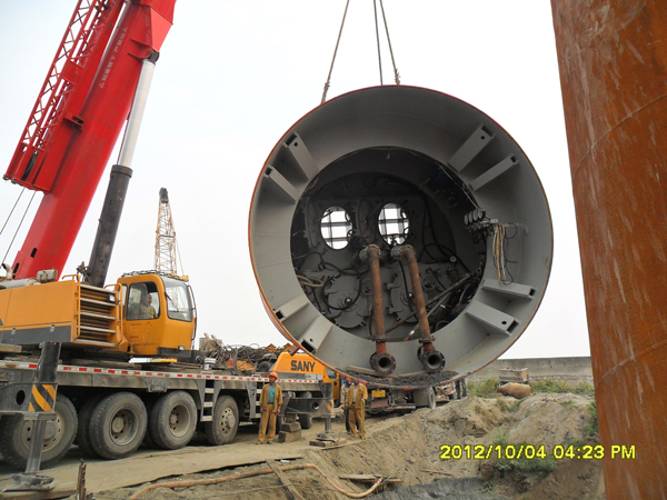 江蘇南(nán)通(tōng)電(diàn)廠(chǎng)循環水(shuǐ)取水(shuǐ)工(gōng)程頂管施工(gōng)順利進行(xíng)