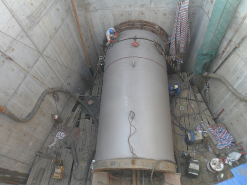 江蘇南(nán)通(tōng)電(diàn)廠(chǎng)循環水(shuǐ)取水(shuǐ)工(gōng)程頂管施工(gōng)順利完成